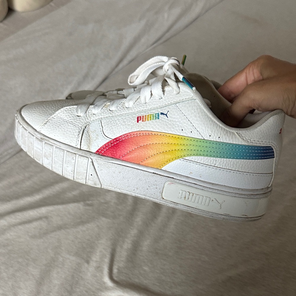 Puma Rainbow White Multicolor Sneakers size 8.5